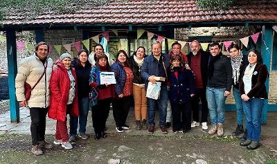 CASCALLARES VISITÓ EL CENTRO CULTURAL “EL GAUCHO” Y LE ENTREGÓ SU PERSONERÍA JURÍDICA