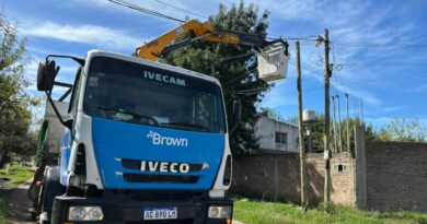 EL MUNICIPIO LANZÓ EL PROGRAMA “BROWN SUMA” LLEVANDO OBRAS Y SERVICIOS A LOS BARRIOS
